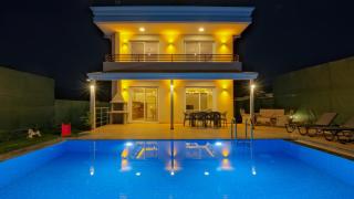Villa Esmeralda, Jakuzili Çocuk Havuzlu Lüks Villa - Fethiye - 6