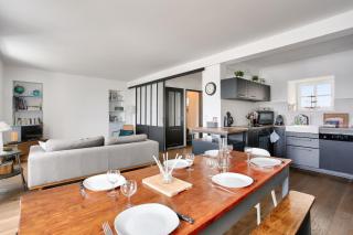 Vue exceptionnelle face à la Rance, pour 7 - 6