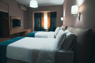 Hotel Eder - Tirana - 9