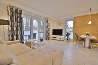 Apartamenty Bryza - Osiedle Ułańska - parking - Świnoujście - 9
