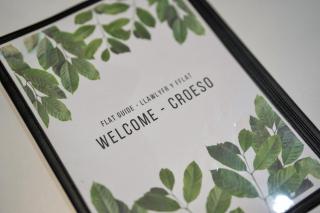 2 Bedroom Apartment for up to 6 Nr Centre - 5