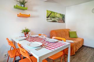 Wohnung 4 - - 9