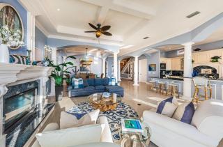 Sunset Beach Palace - 2