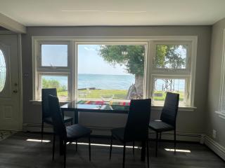 Lake Front Lower Unit - Fair Haven - 5