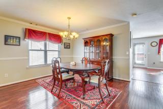 Spacious Snellville Home 28 Mi to Atlanta! - Snellville - 4