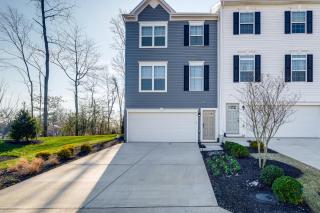 30 Mi to Downtown DC Charming Dale City Townhome! - Dale City - 8