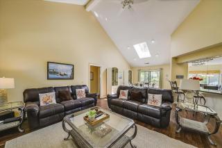 Jessamine Place 2 - 6