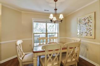 Cottages 11 - 1