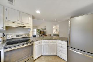 Cottages 11 - 3