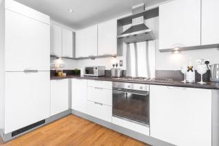 Stylish Birmingham City Centre - 2 Bed - Secure Parking - 5AC - Birmingham - 4