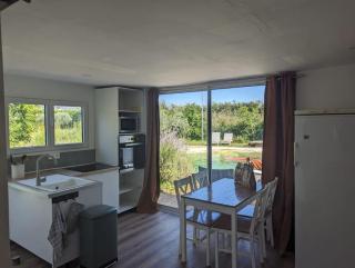 Chalet climatisé en campagne avec baignade privée - Lagnes - 7