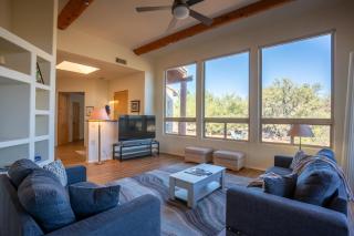 Hot Tub and Mtn Views Expansive Sedona Retreat - Sedona - 6