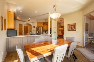Hot Tub and Mtn Views Expansive Sedona Retreat - Sedona - 8