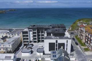 Cliff Edge - Newquay - 3