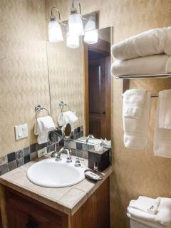 Hyatt Main Street Station - Mountain View 3 Bedroom - 4