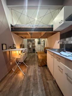 La Tiny : Adorable petit studio /parking gratuit. - Angulema - 3
