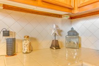 Coastal Galveston Studio about 1 Mi to Beach! - Galveston - 3