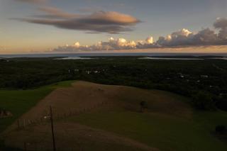 Hill Top Apartment with 360 Degree Balcony View - 5