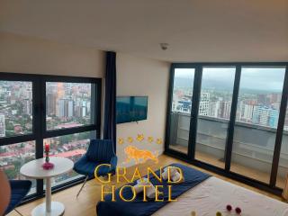 GRAND HOTEL ☆ ORBI CITY - Batoemi - 0