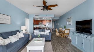 Next To The 10th Floor Pool - Laketown Wharf 1031- 2 BD Plus Bunks, 2BA, And Amazing Amenities! - Panama City Beach - 1