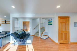 Quaint Mount Vernon Studio Rental with Big Lake View - 3