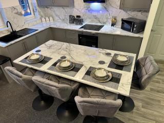 2 Bedroom Lavish Apartment Prince Street Bridlington Sleeps 5 Netflix HARBOUR LOCATION - Bridlington - 2