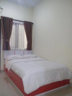 RedDoorz at Buah Batu 5 - 1