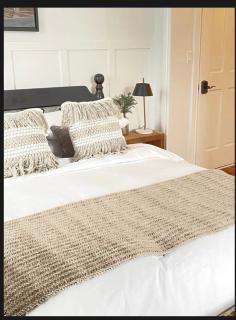 Auberge Glengarry Inn, The Mystic - - 6