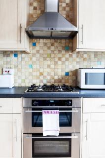 Madison Hill - Bedford Hill 1 - One bedroom flat - London - 8