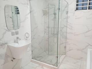 Cozy home in East Legon Hills - 3