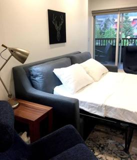Mountain Modern Hideaway - Canmore - 2