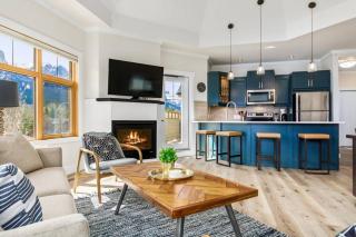 The Grand Escape Downtown Canmore - 3