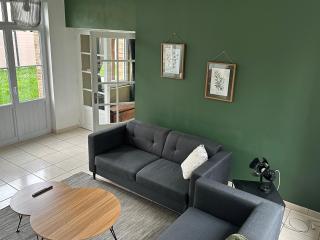 Charmante Maison de 3 Ch avec Jardin et Parking - - 8