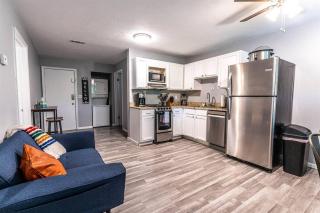 Indian Point Condo #18 at Tribesman Resort on Table Rock Lake near Silver Dollar City, Branson - Branson - 5