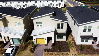 Orlando 5BR Resort Style Home with Heated Pool Near Disney World - Kissimmee - 0