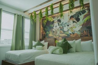 Orlando 5BR Resort Style Home with Heated Pool Near Disney World - Kissimmee - 5