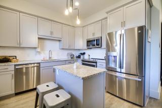 Downtown Lynchburg Condo with James River Views - Lynchburg - 3