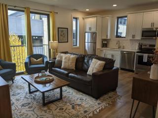 Downtown Traverse City Capri Condo 316 - Traverse City - 6