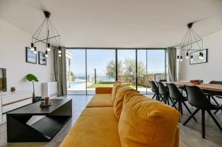 Rova luxury bay view apartment with pool - Vantačići - 5