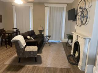 Historic Hideway 20 day minimum stay - Burlington - 1
