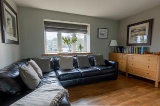 BIRDS EDGE COTTAGE - Luxury 2 Bedroom Cottage with Amazing Views, Near Holmfirth in Yorkshire - Denby Dale - 9