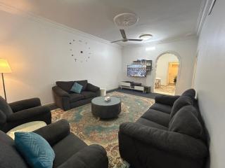 شقة العقيق عروة alaqeeq apartments - 0