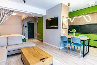 Studio President 72 - 8