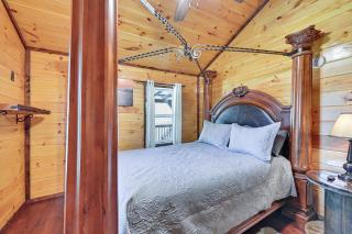 Private Hot Tub Dog-Friendly Red River Gorge Home - Rogers - 1
