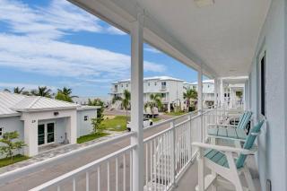 Oceans Retreat 1B 2Ba Steps to Pool Atlantic Oc - Marathon - 3