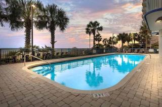 ** March Specials ** Beautiful Efficiency Condo in Ocean Front Building - Myrtle Beach - 9