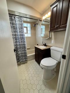 Newly Renovated Elmhurst Home! - Elmhurst - 6