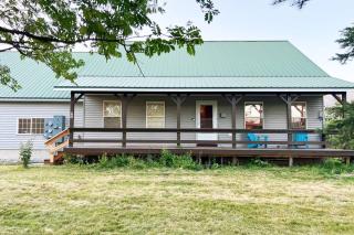 Country House - Alpine - 0
