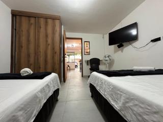 Cerca a Laureles / 300M Wi-Fi - Medellín - 7