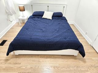 Elegant 3 bedrooms detached house by the airport - 9